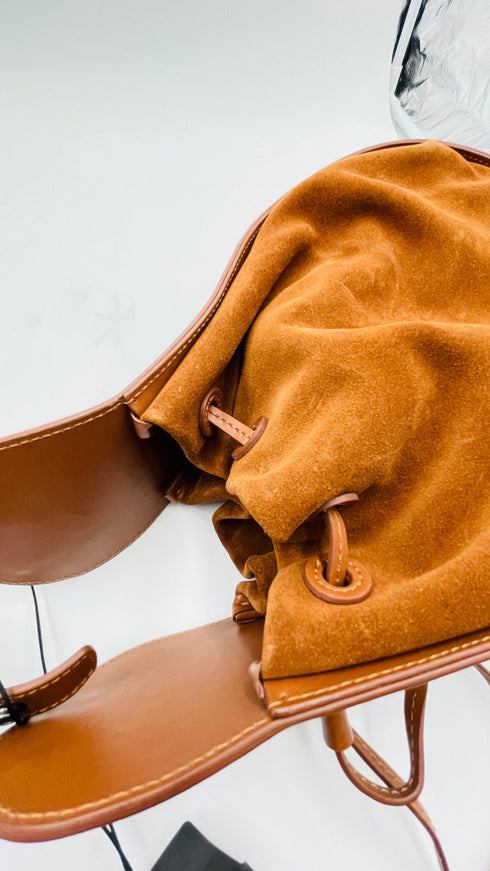 Borsa hobo con cartellino