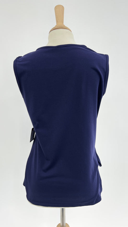 Canotta draped