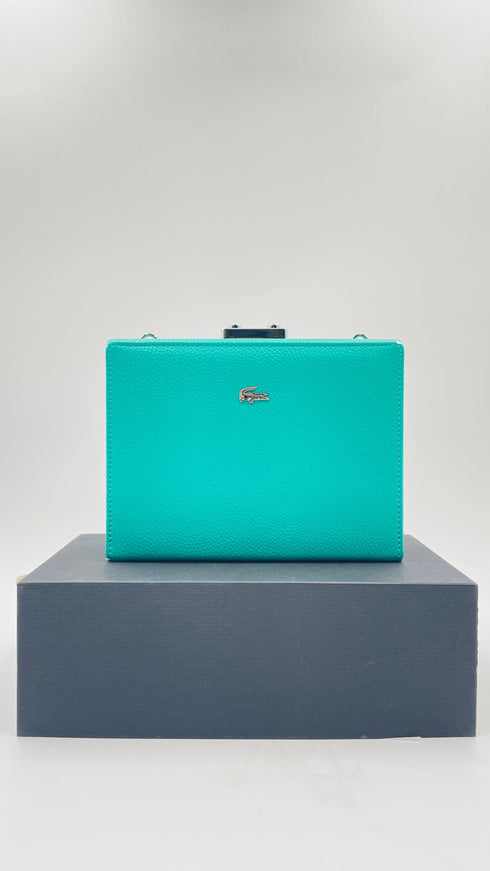 Pochette a box con tracolla