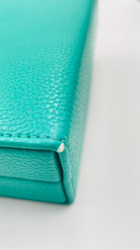 Pochette a box con tracolla