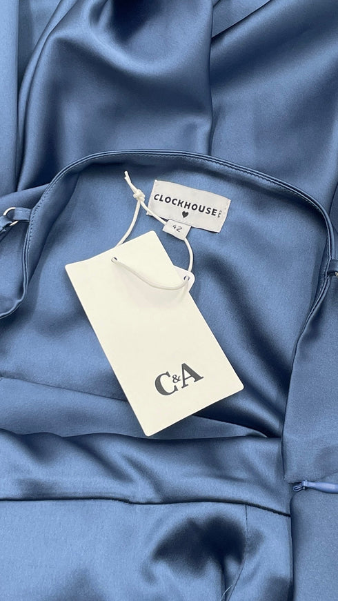Abito cutout con cartellino