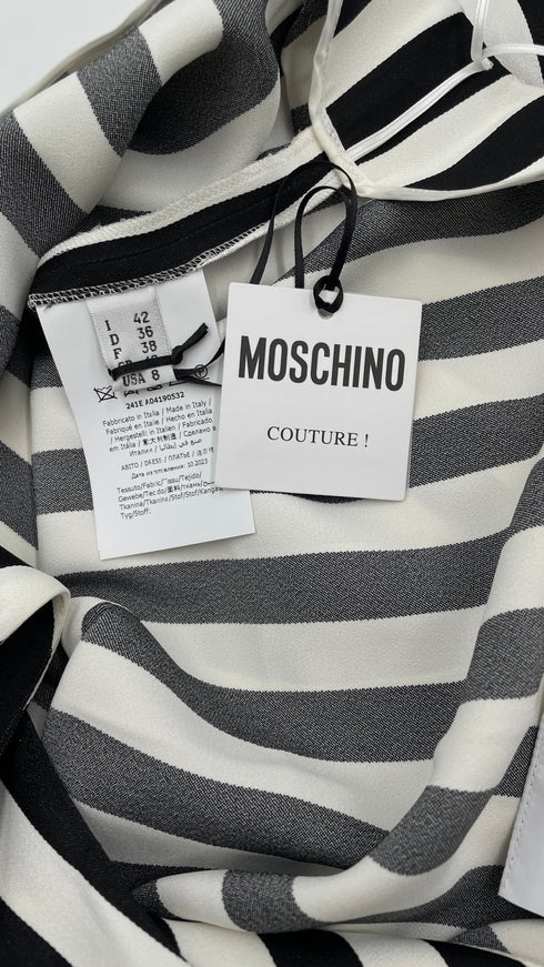 Abito lungo a righe con cartellino