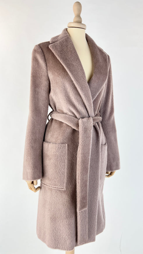 Cappotto aperto con cintura