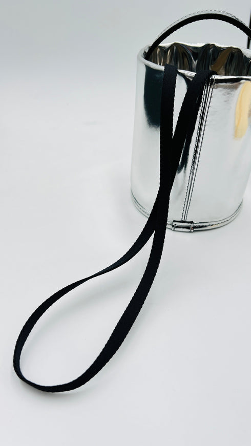 Borsa secchiello argentata