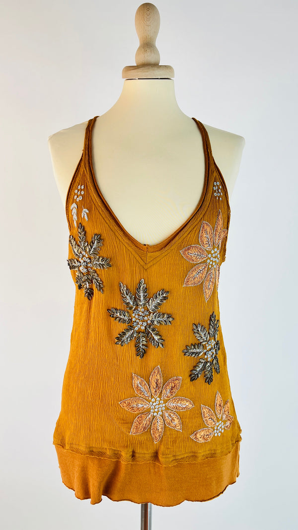 Canotta ricami floreali