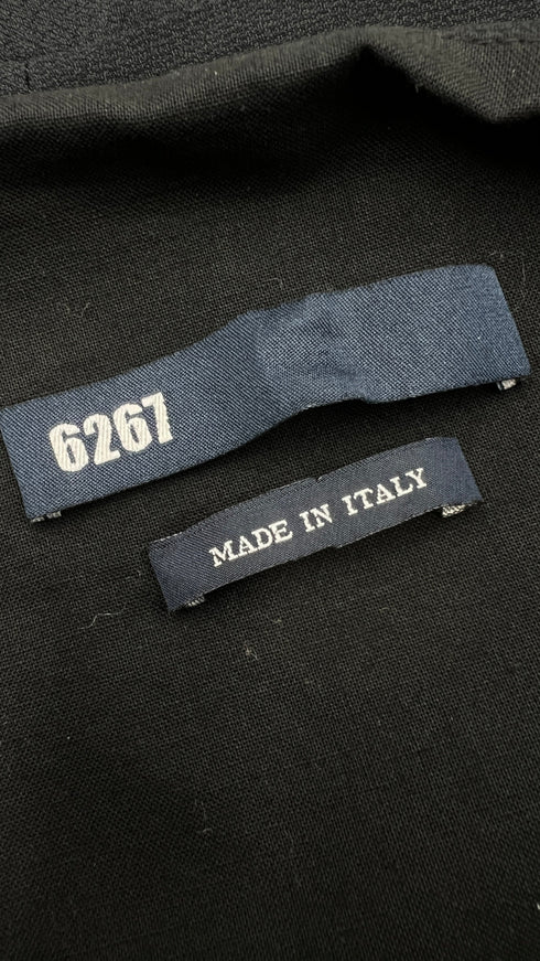 Top smanicato nero