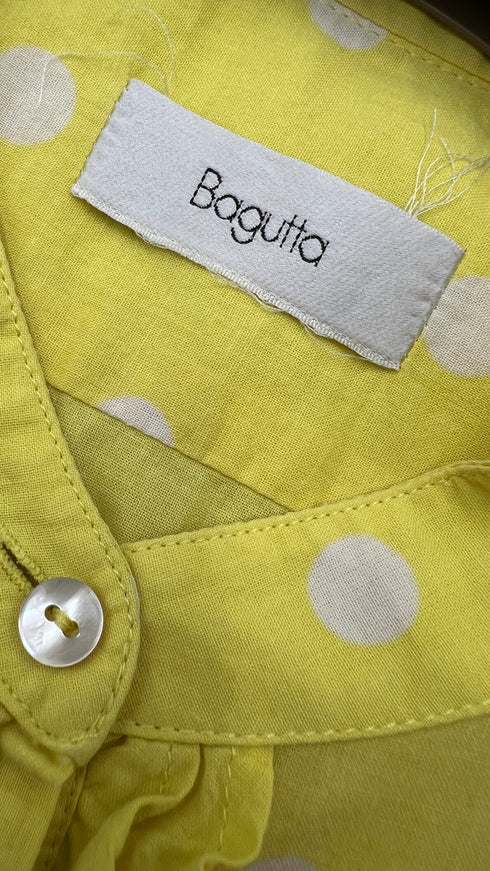 Camicia smanicata a pois