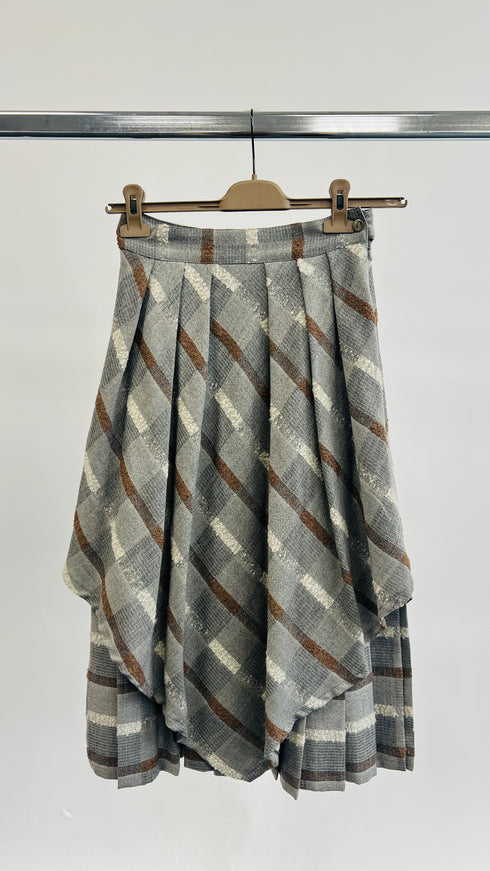 Gonna asimmetrica jacquard