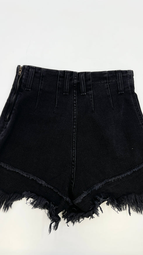 Shorts in denim sfrangiato