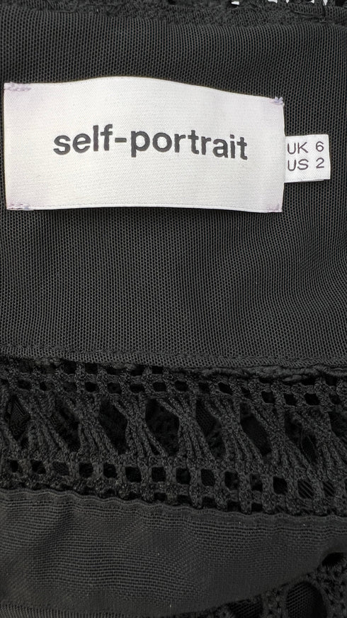 Abito lungo nero traforato
