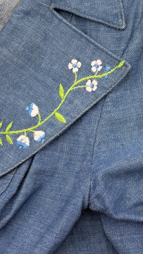 Blazer in denim ricamato