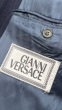 Abito gessato bottoni oro GIANNI VERSACE