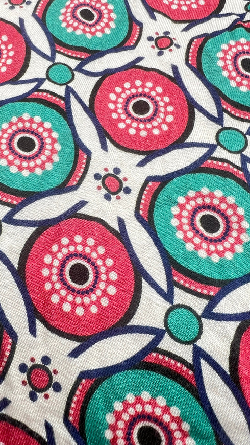 Longsleeve geometrica con cartellino