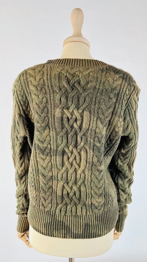 Maglia a V a trecce