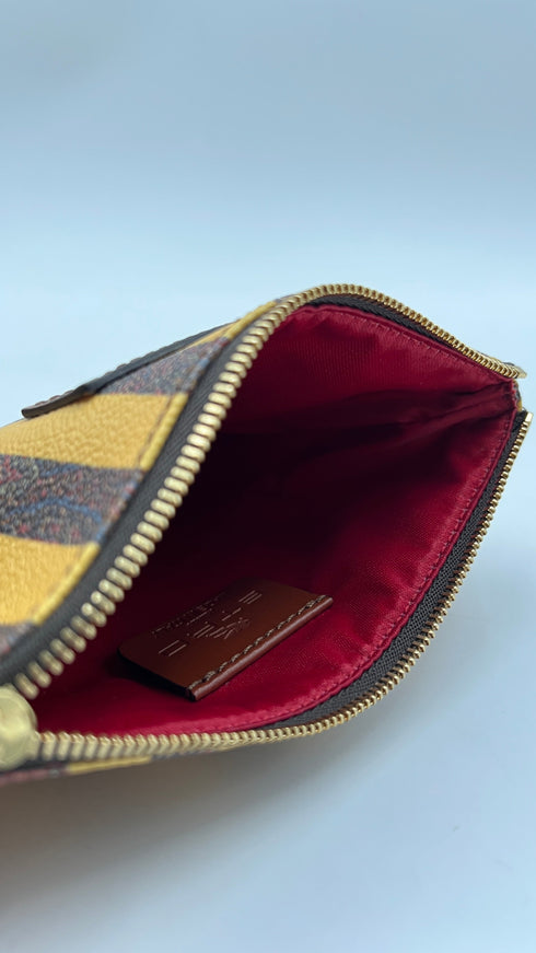 Pochette in pelle a righe