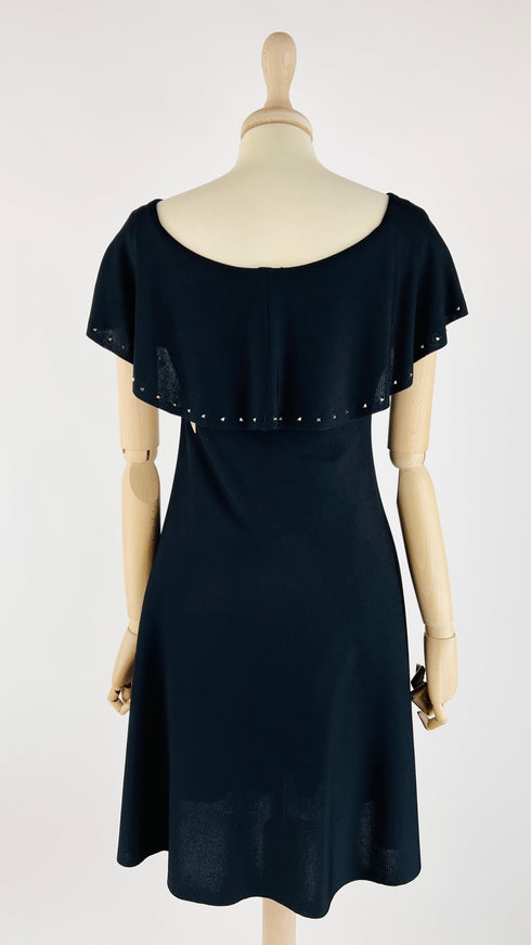 Abito corto nero con borchie