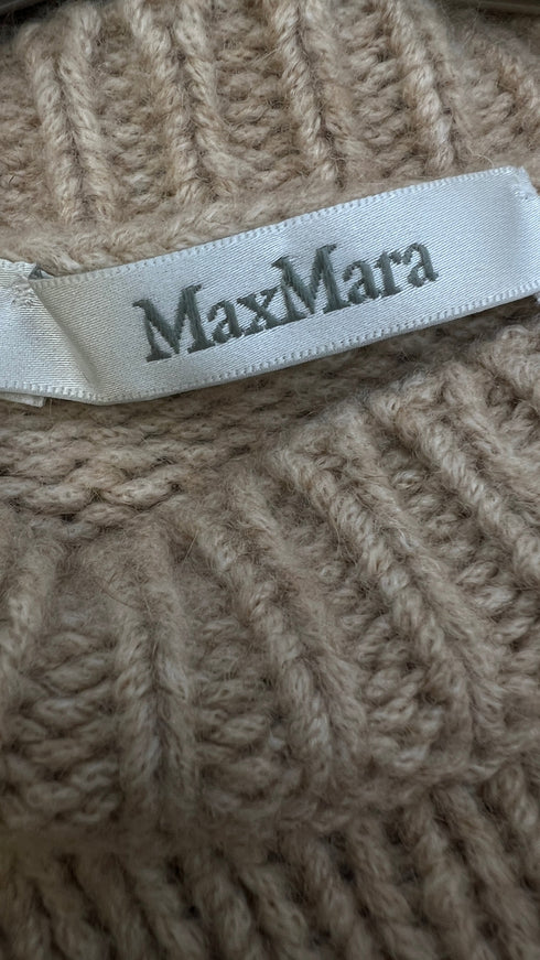 Maglia con motivi geometrici