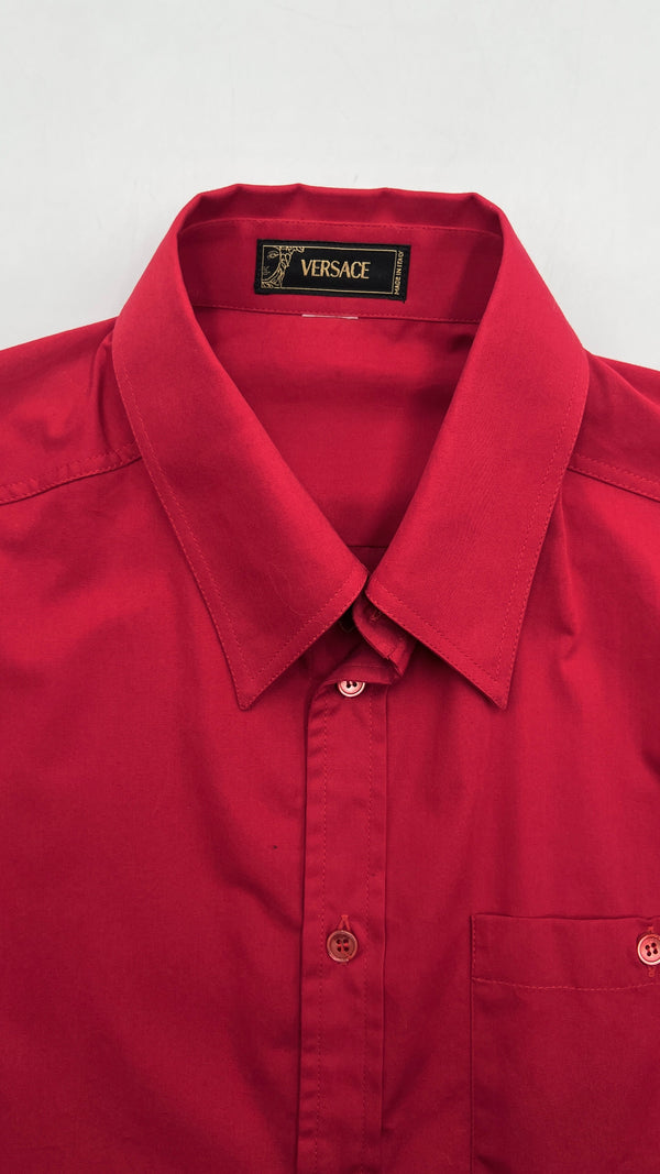 Camicia rossa con taschino