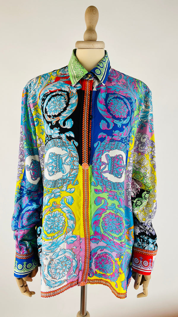 Camicia in seta con rose