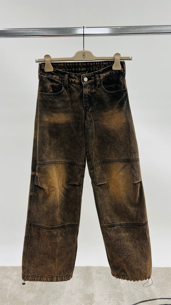 Jeans logo candeggiati