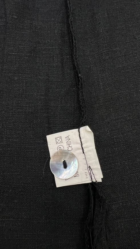 Camicia smanicata nera