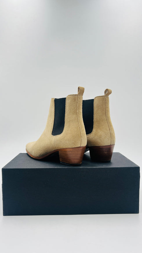 Stivaletti numero 36