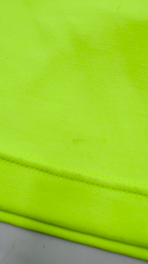 Longsleeve fluo con cartellino