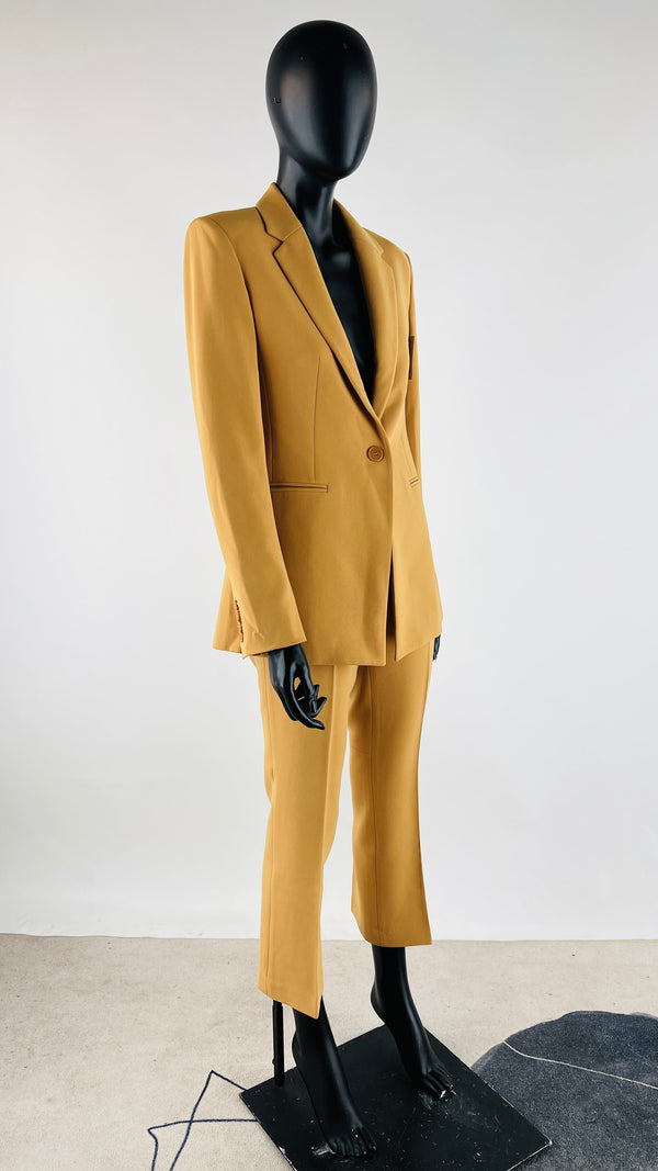 Completo due pezzi senape