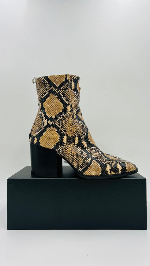 Ankle boots pitone N.38