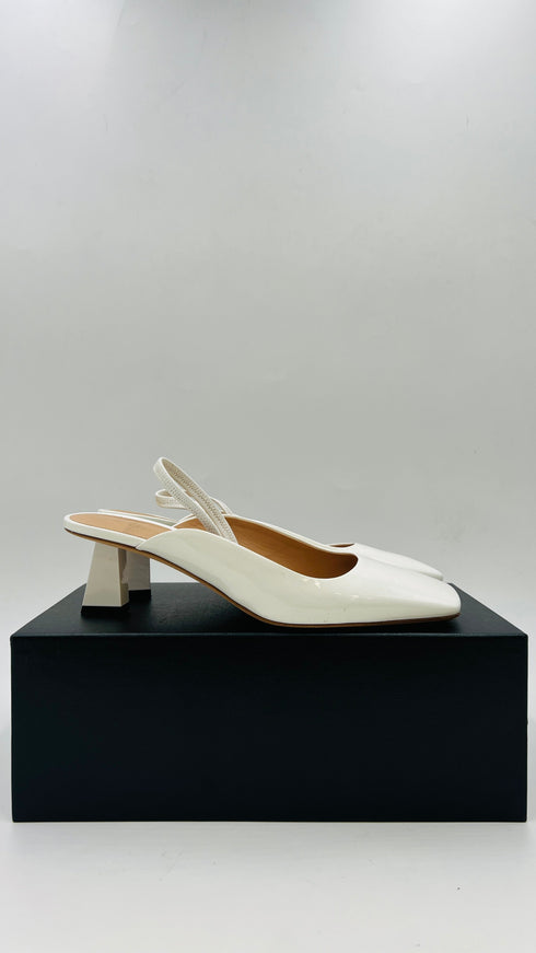 Scarpa in vernice N.38