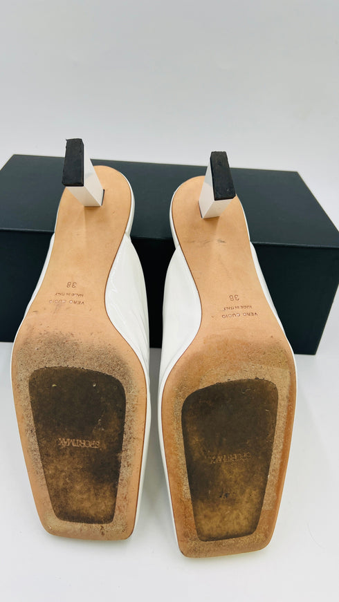 Scarpa in vernice N.38