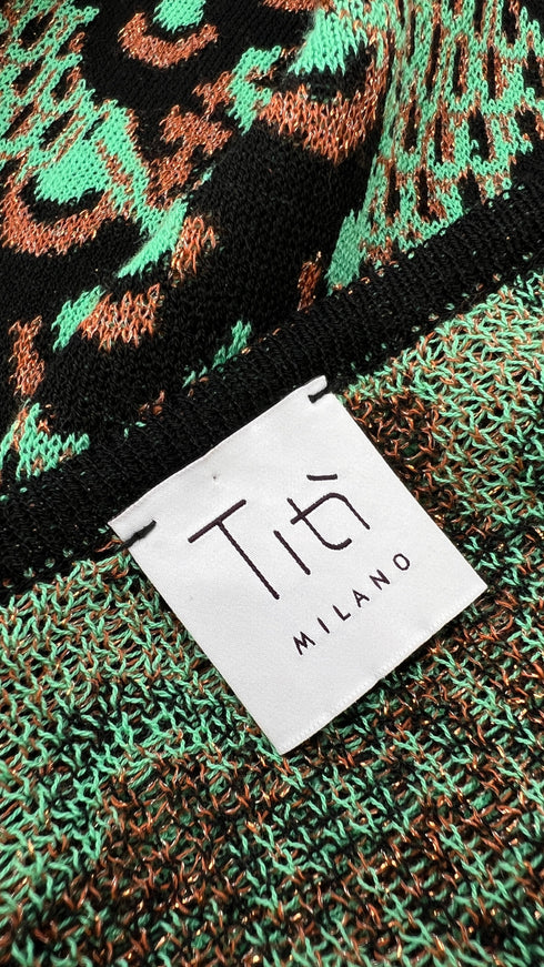 Gilet over jacquard