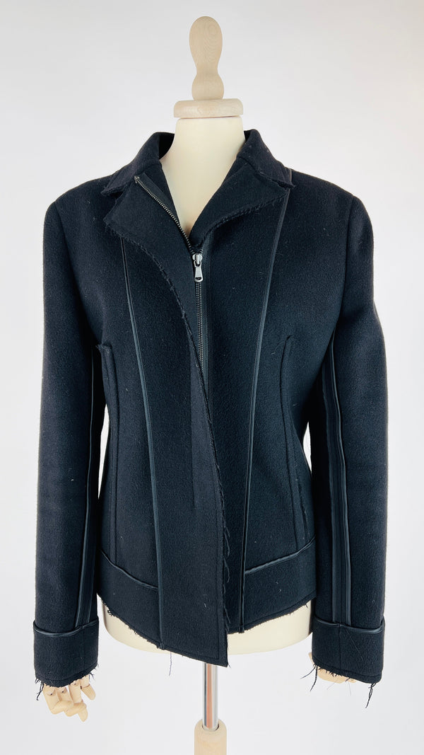 Giacca in cashmere taglio vivo