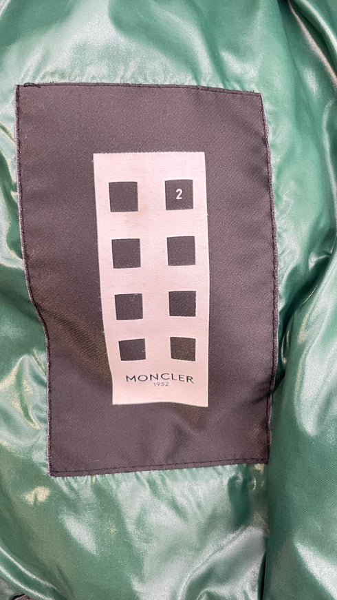 Piumino con cappuccio