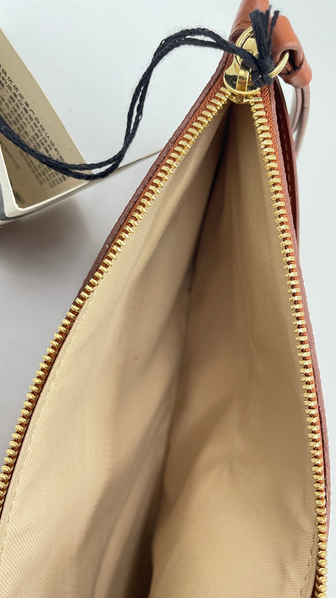 Pochette “Sierra” con cartellino