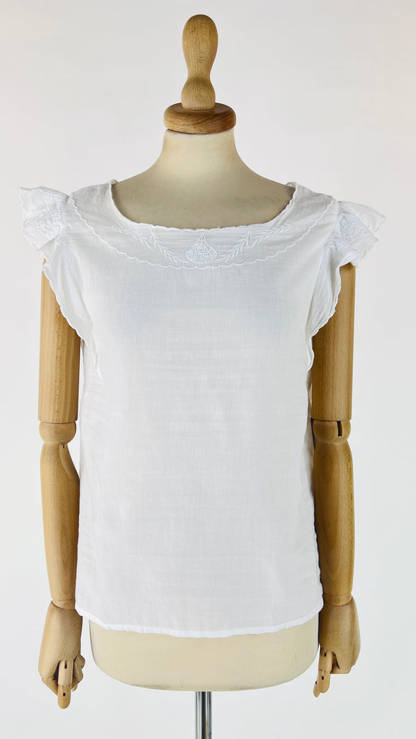Top vintage con ricami