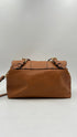 Borsa in pelle martellata