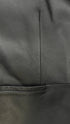 Blazer in pelle con spilla