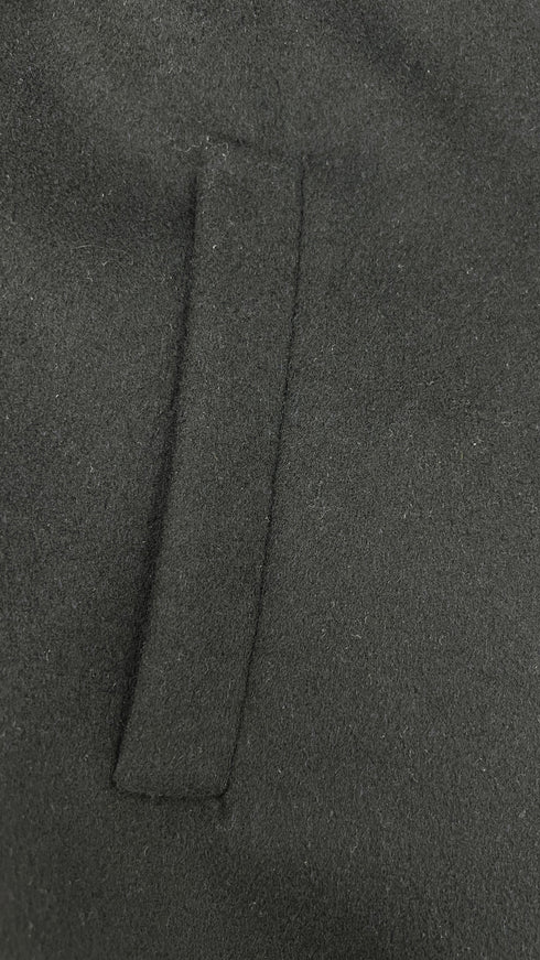 Caban bicolor