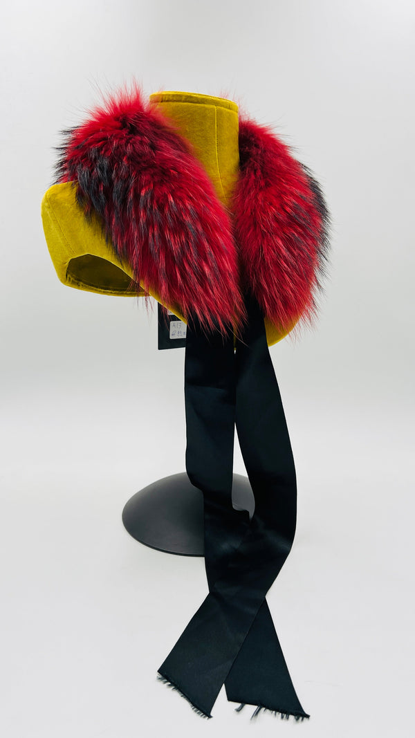 Collo in pelliccia con cartellino