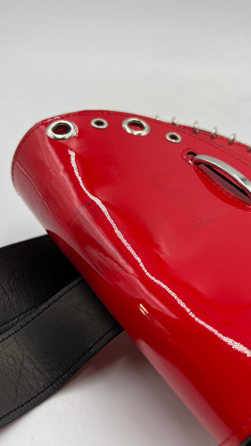 Marsupio in vernice rosso