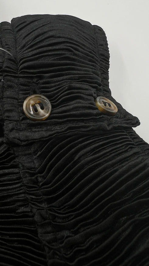 Blusa nera microplissettata