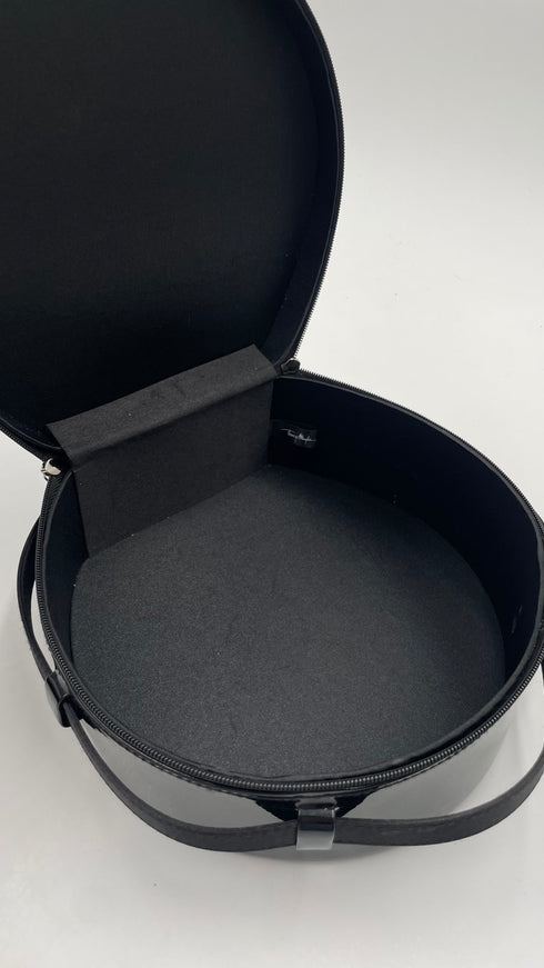 Vanity Case in vernice