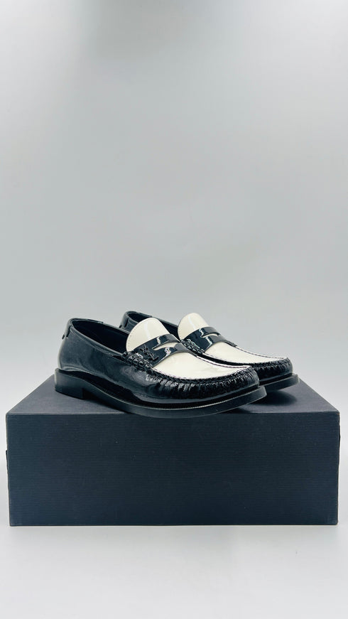 Mocassini in vernice N. 37.5