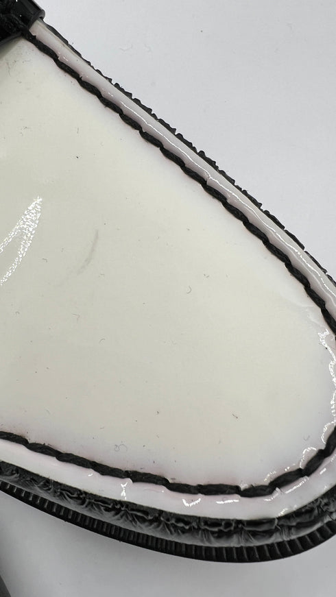 Mocassini in vernice N. 37.5