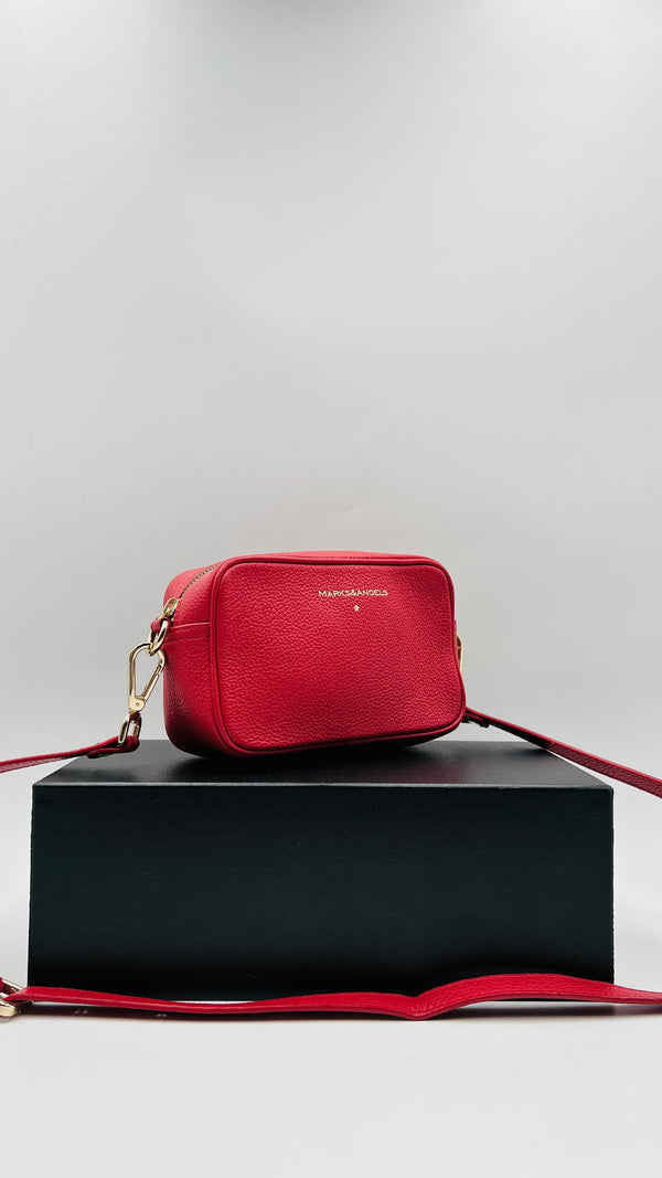 Borsa rossa a tracolla