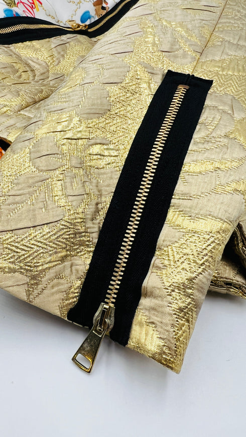 Giacca in jacquard oro con dettagli zip