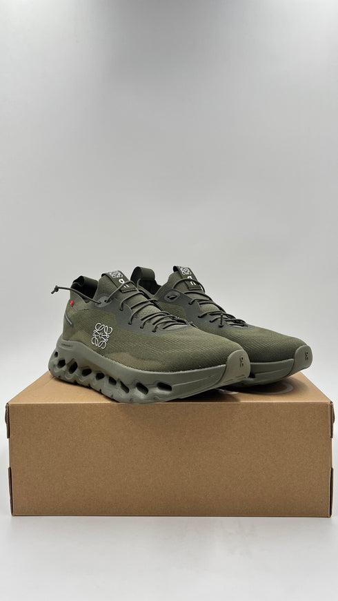 Sneakers "Cloudtilt" N.39