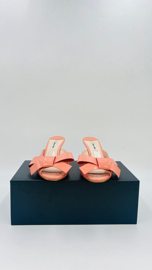 Mules pelle verniciata con fiocco N.38