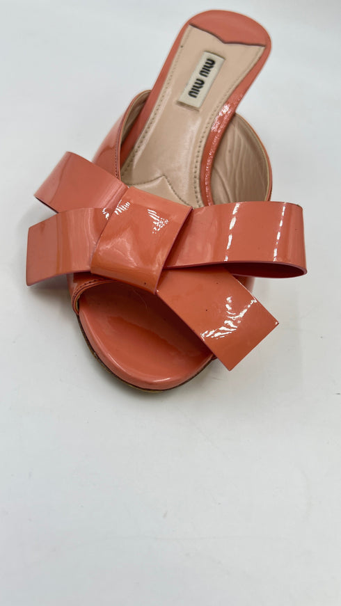 Mules pelle verniciata con fiocco N.38